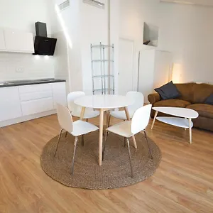 Apartment Letmalaga Sweet Wells, Malaga