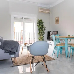 Apartment Melina Arlu - Barrio La Victoria, Malaga